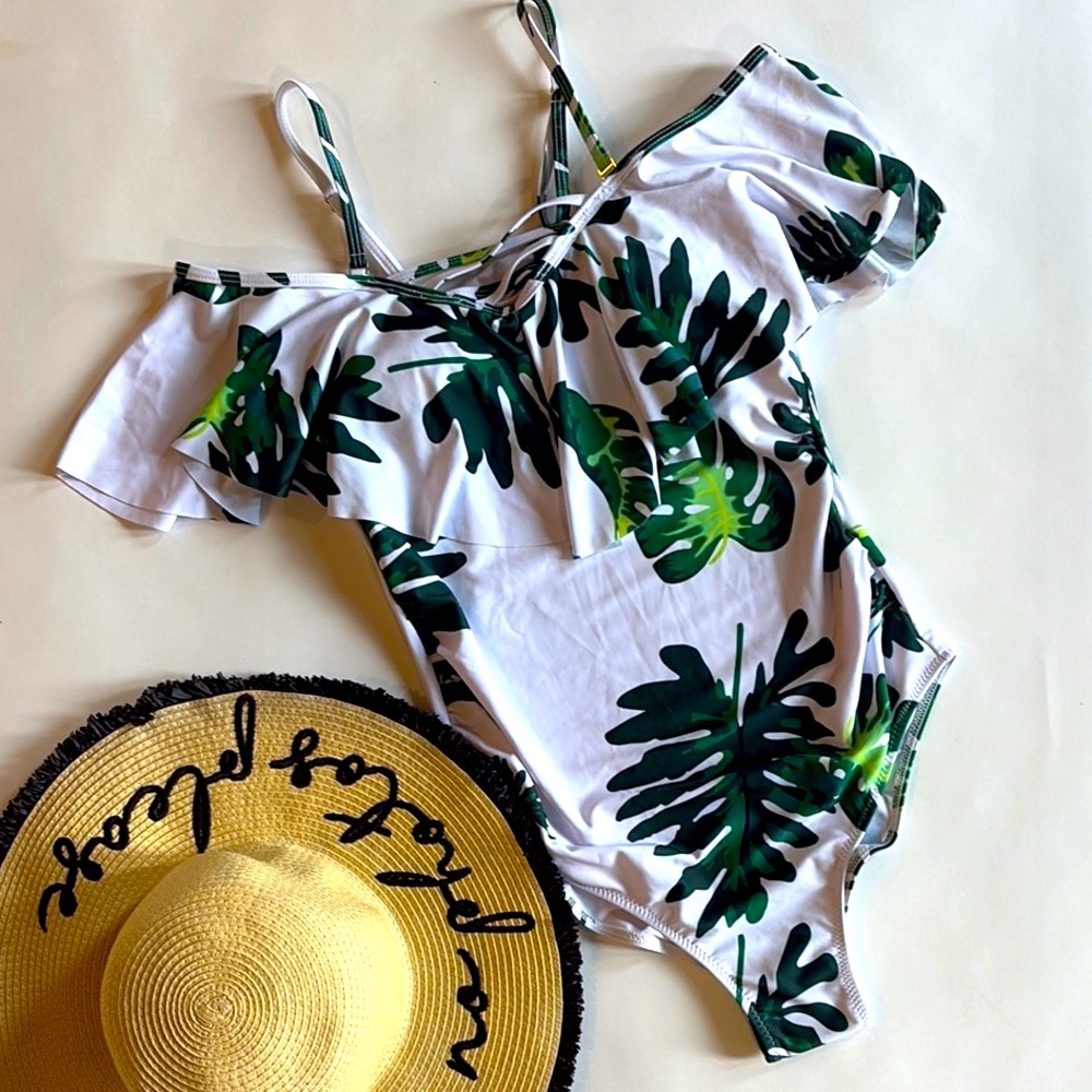 Tropical Leaf Print One-Piece Swimsuit